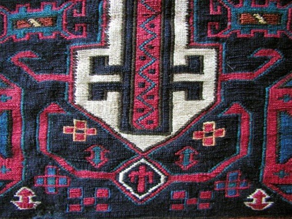Shahsevan 1/2 khordjin 56.5 X 59cm. Complete. 0.61 X 1.25 open.