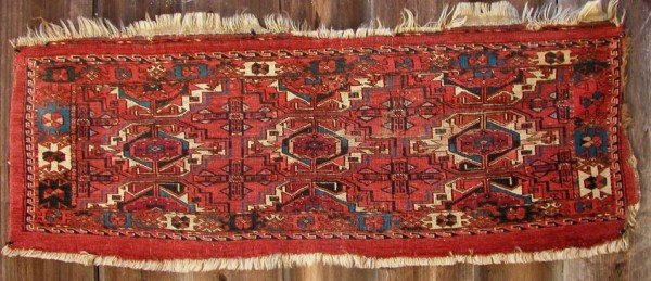 Middle Amu Darya Imrelli torba 1.23 X 0.46. Wool and camel.Asymmetric knot open right. 18th/19th century