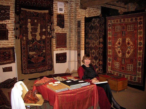 Mariola Frauenknecht in her stand.