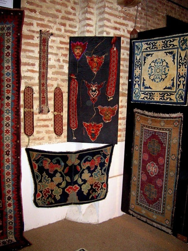 Tibetan Corner (Boralevi)