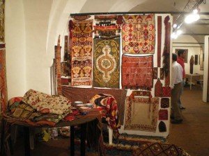 Faik Ishik Stand