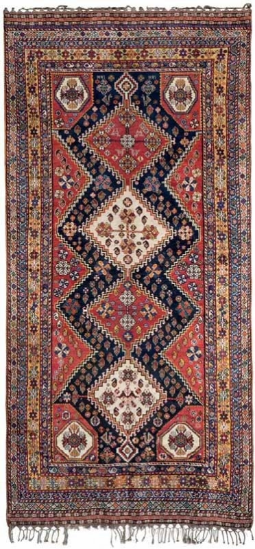 Lot 527, Qashqai kelleh dated 1903. Size 350 x 175 cm and estimate 2,300 - 3,000 EUR