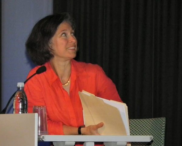 Sumru Belger Krody, Curator at the Textile Museum, was moderator of the Turkey session.
