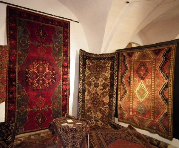 Impressions from the stand of Gerbi Tappeti Orientali, Genova.