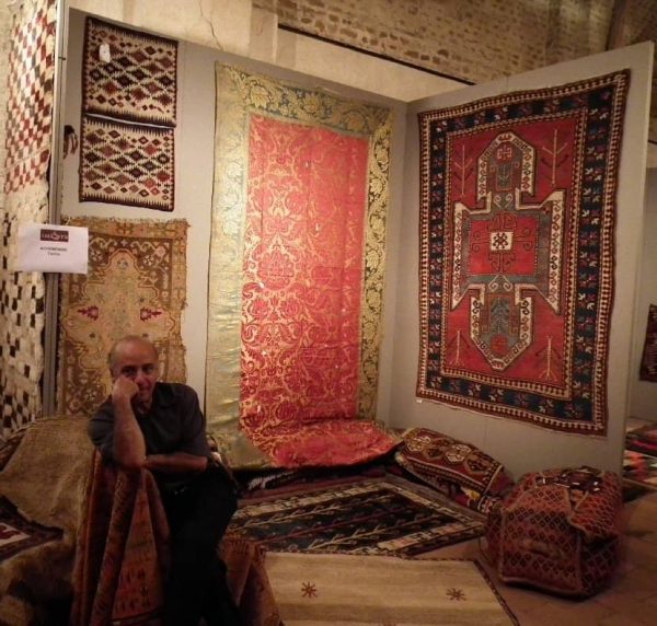 The stand of Achemenide, Torino.