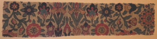 Khorassan carpet fragment circa 1700 exhibited by Galerie Arabesque.