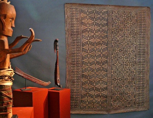 Exhibitor Insulinde Indonesian Arts, CA