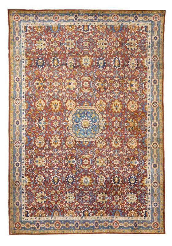 Lot 732. A 19th century Agra rug, North India. Size 217 x 153 cm. Estimate 6,000 - 8,000 EUR