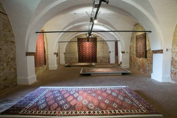 The Turkmen rugs exhibition at Sartirana Textile Show