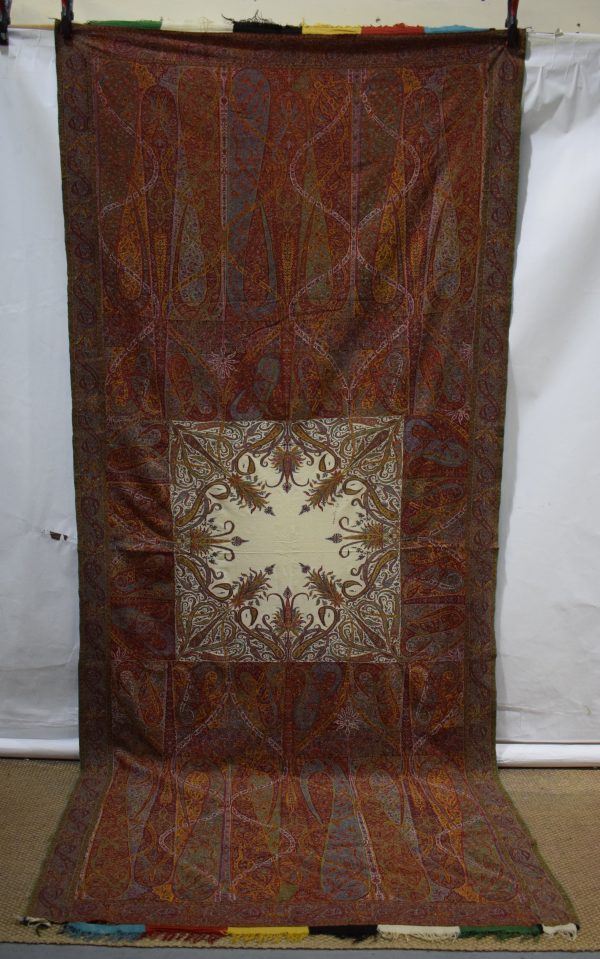 Fine long shawl (dochalla)