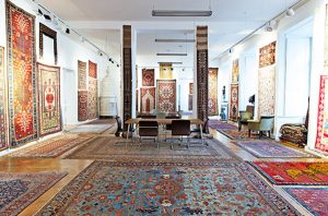Preview exhibition 'Fine Antique Oriental Rugs XXXV' in Vienna