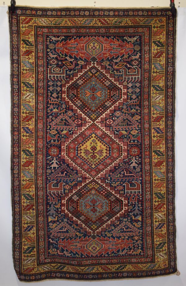 Shirvan hexagonal column rug