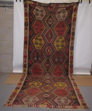 Large Konya kelim