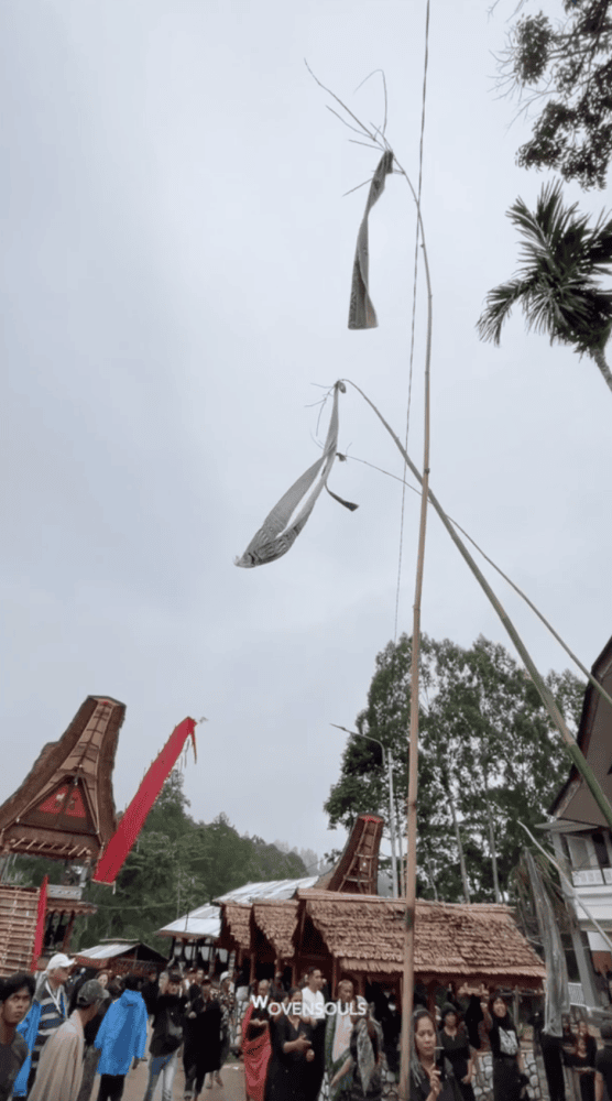 Image 7b Ceremonial Use of Textiles in Toraja