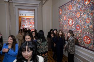 The Birth of Suzani: The Story of an Embroiderer